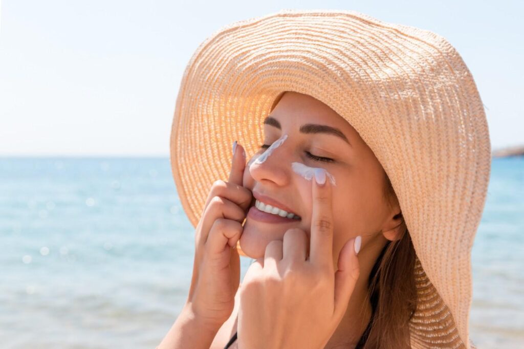 به دنبال چه ترکیباتی از ضد آفتاب باشید