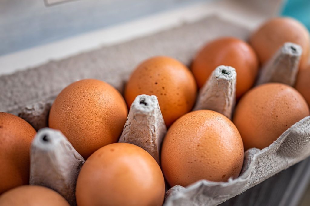 تخم مرغ به کاهش وزن کمک می کند
